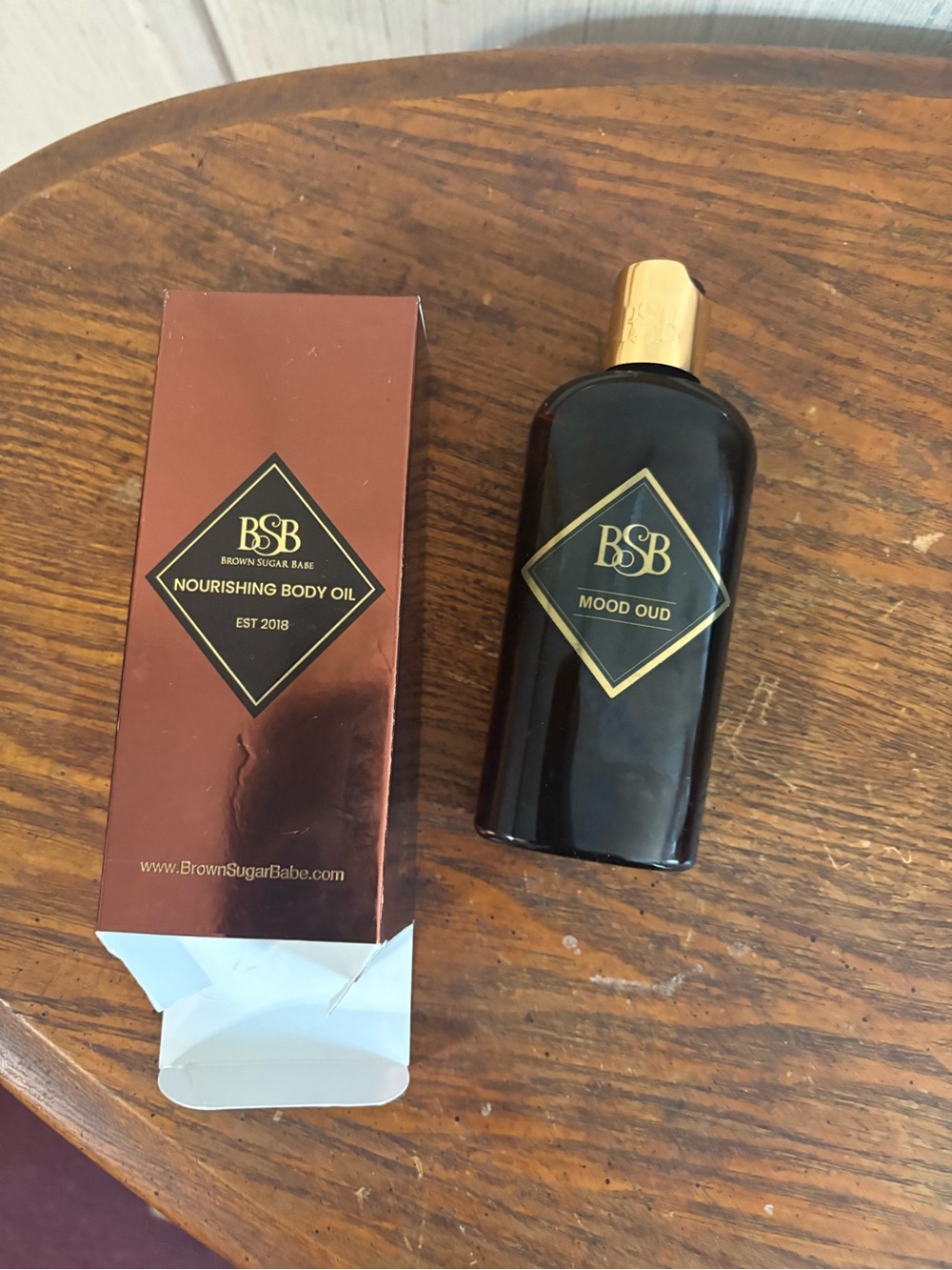 BSB Mood Oud Nourishing Body Oil — Brown and Gold Luxury Scented Oil